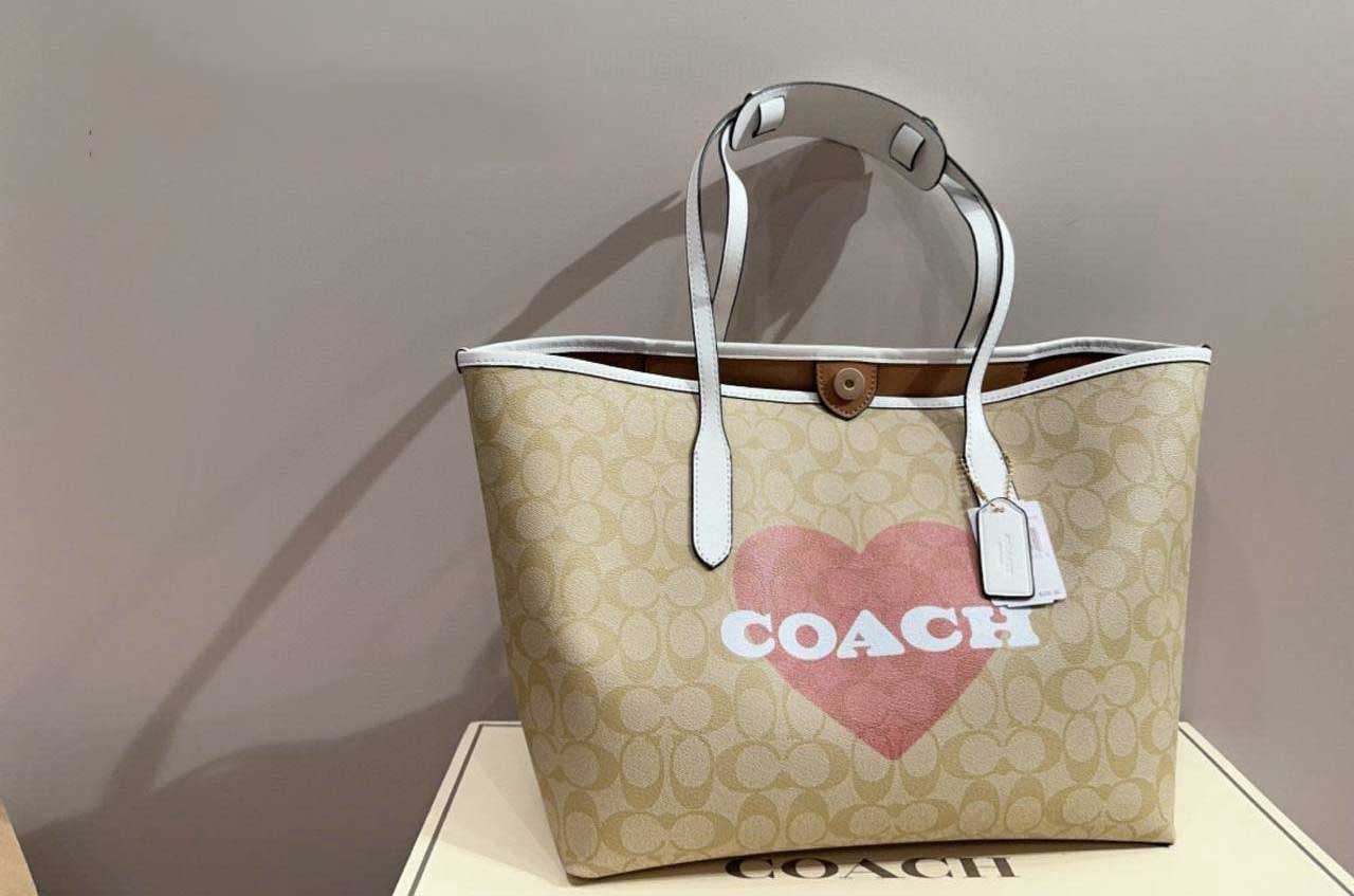 Coach_New Valentine’s Day Colors