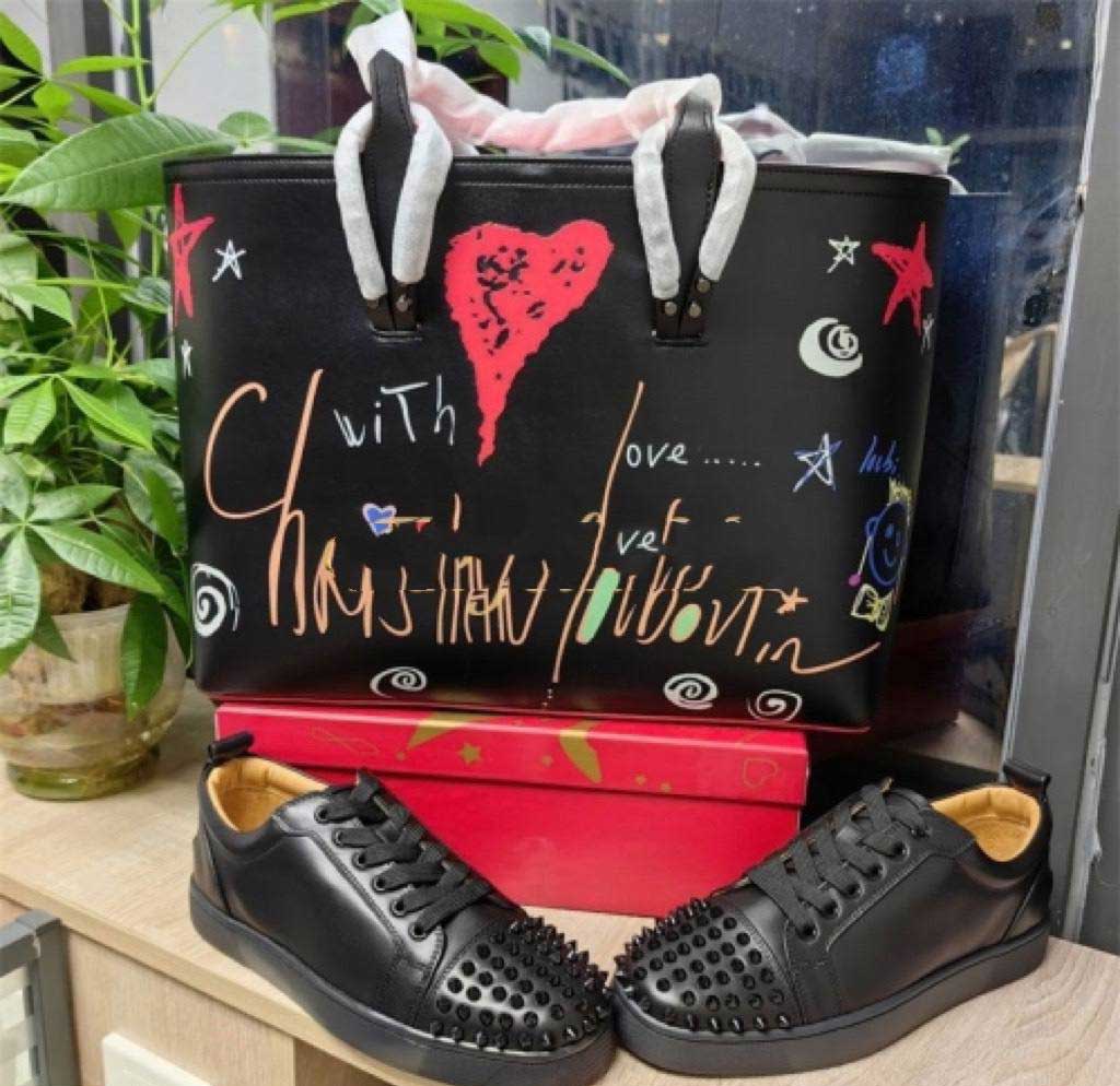 Louboutin_Matching_Set