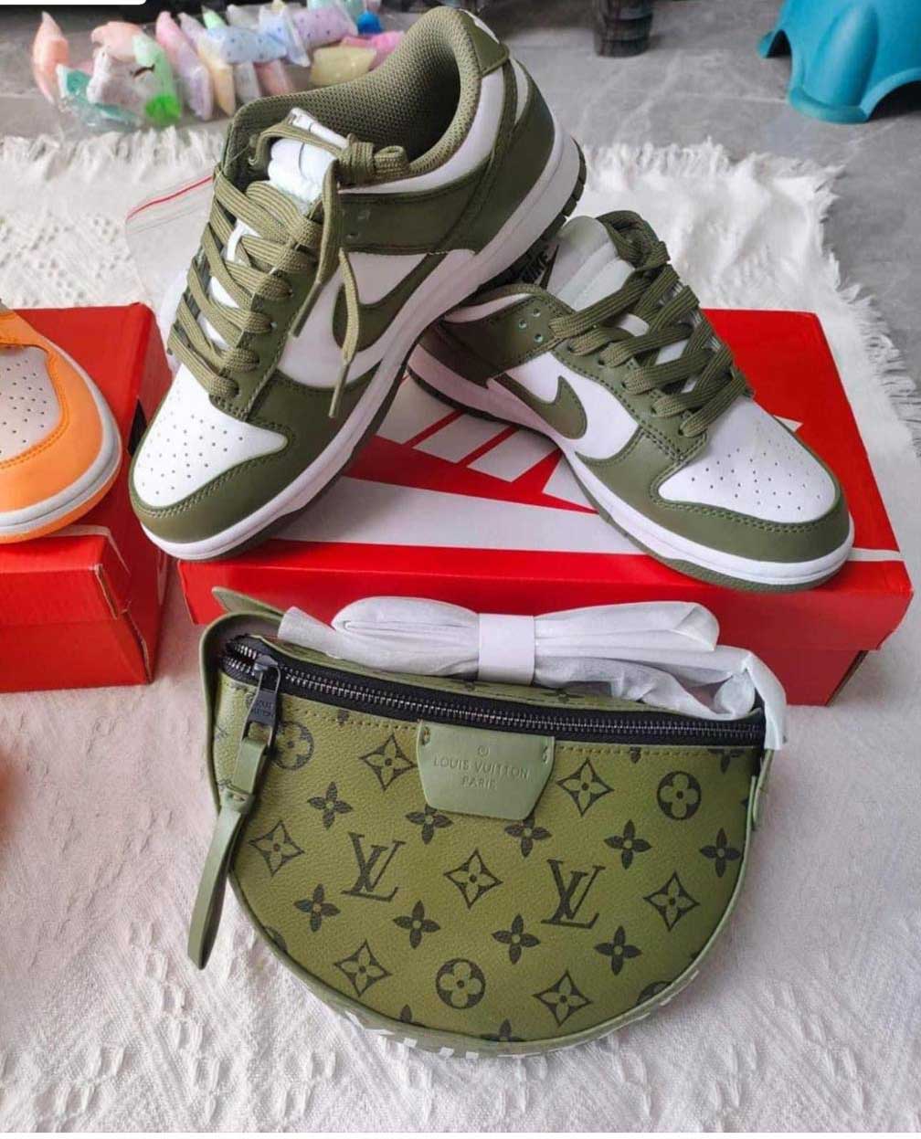 LV_Fanny Pack + Green Dunk