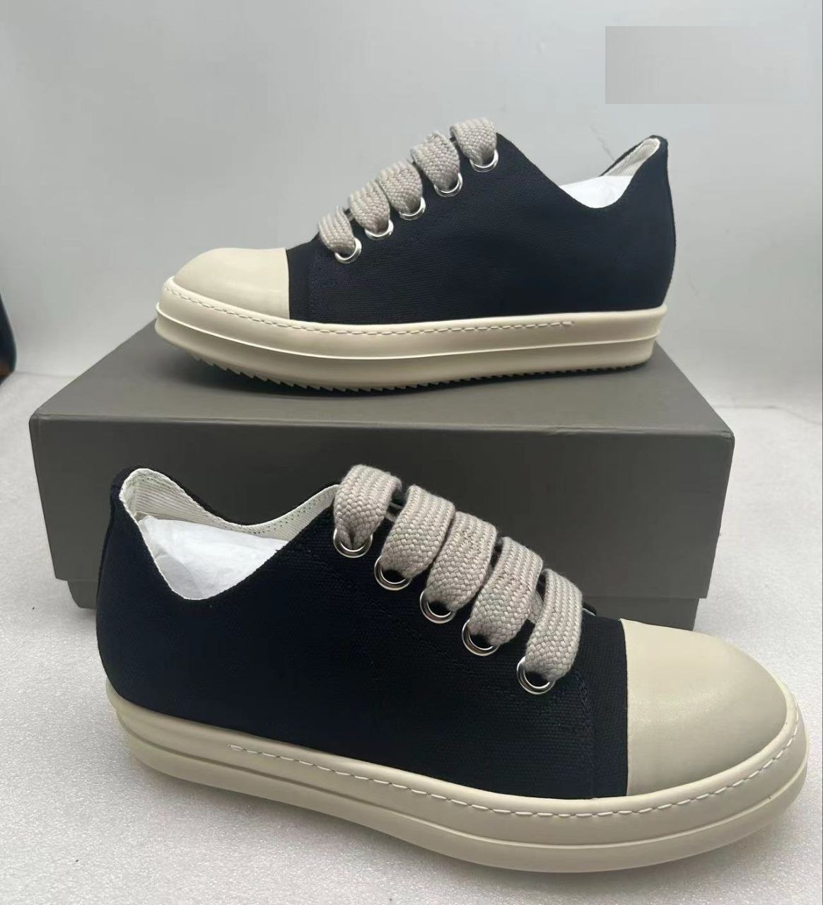 Rick Owens Shoes Thicker laces